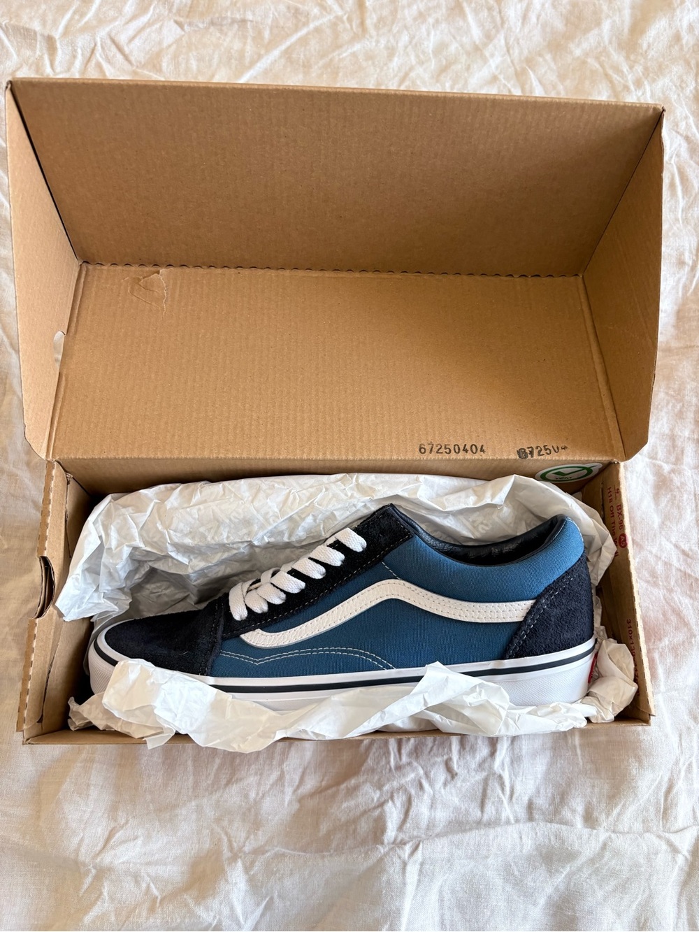 Vans Old Skool Navy Blue Skate Shoes BRAND NEW